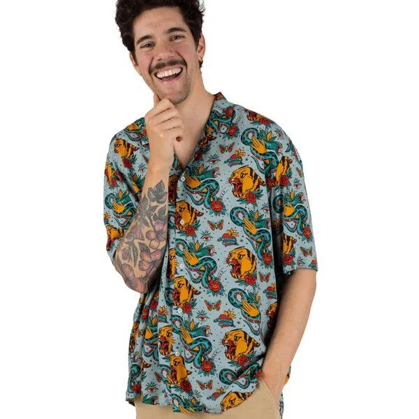 Brava Fabrics Brava Fabrics Kurzarm-Hemd Old School Tattoo Aloha, Mist (blau), – Produktbild 4 von 4