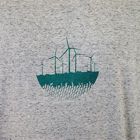 Spangeltangel Spangeltangel bedrucktes T-Shirt, Windkraft, nachhaltig, Windrad, Unisex, Biobaumwolle, Sandgrau, – Produktbild 3 von 3
