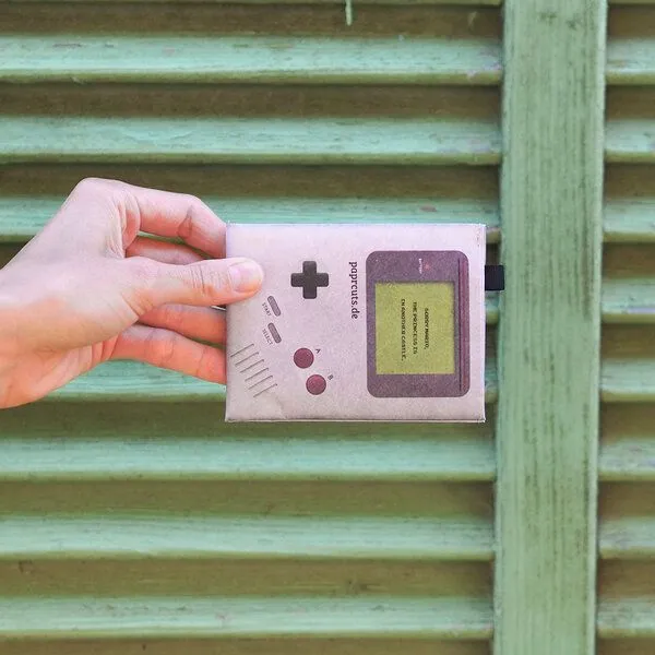 paprcuts paprcuts RFID Portemonnaie Pro, Game boy 2.0. (grau), – Produktbild 3 von 4