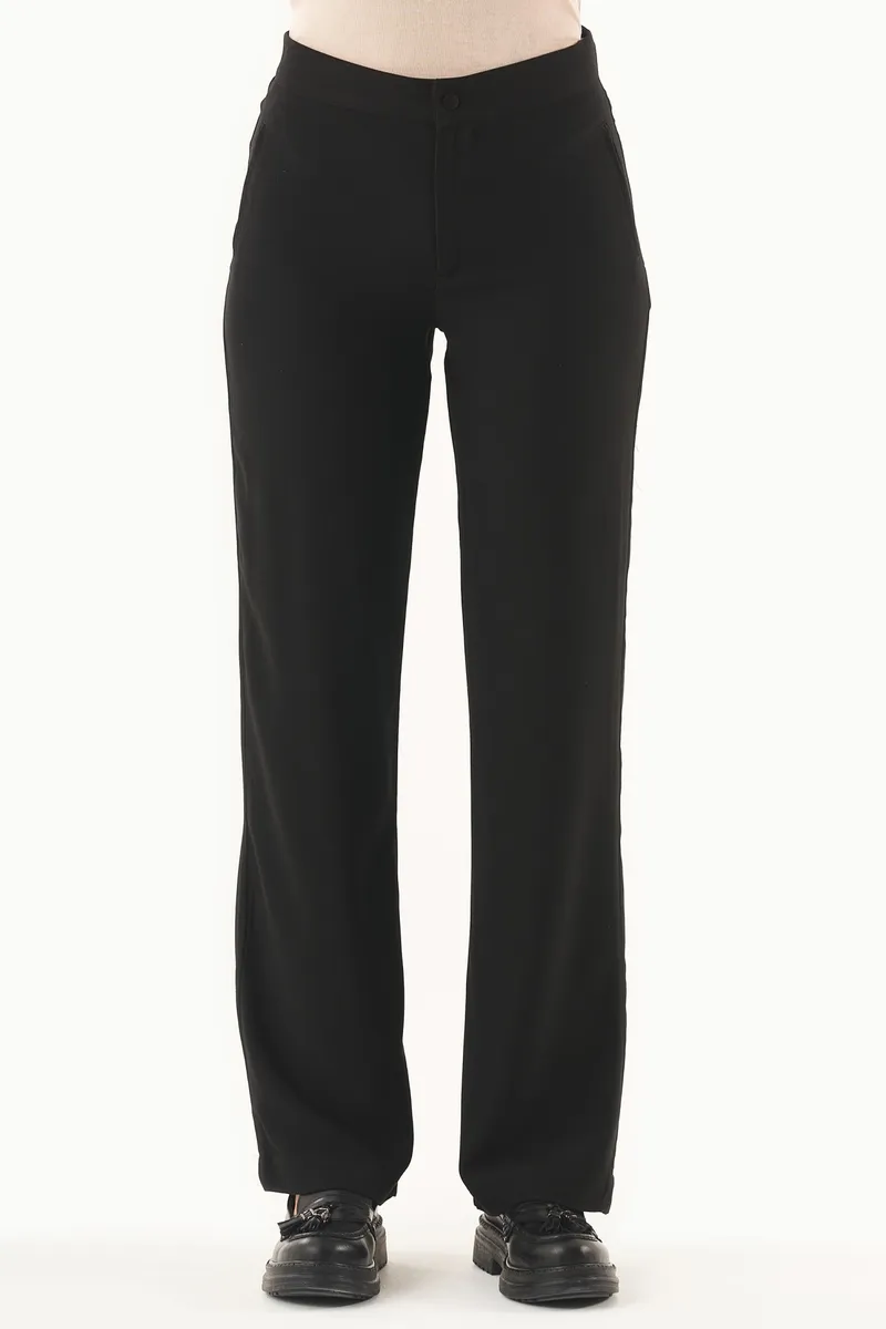 ORGANICATION ORGANICATION Damen vegan Hose Ecovero Schwarz, Schwarz, – Produktbild 2 von 4