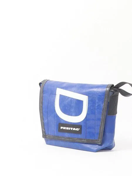 Freitag Freitag F11 LASSIE - blue white (000003762029) – Produktbild 2 von 3