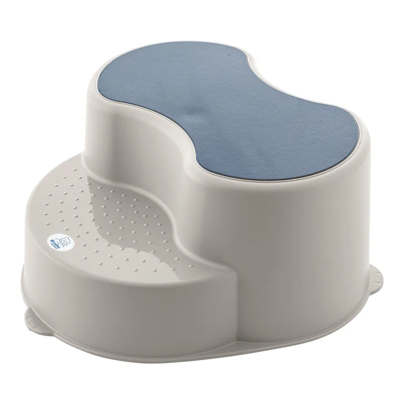 rotho babydesign rotho Kinderschemel Tritthocker "TILO" aus Recyclingkunststoff, cappuccino – Produktbild 1 von 2