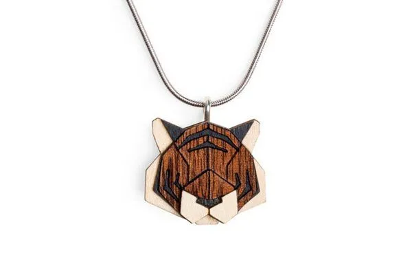 BeWooden BeWooden Halskette Tiger | Kette mit Anhänger aus Holz, Tiger, – Produktbild 1 von 3