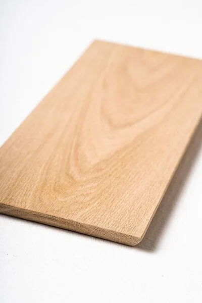 kleiderleiter_de kleiderleiter_de Schneidebrett HANA, Küchenbrett mit Schweizer Kante aus massiver Eiche, Brown, – Produktbild 2 von 8