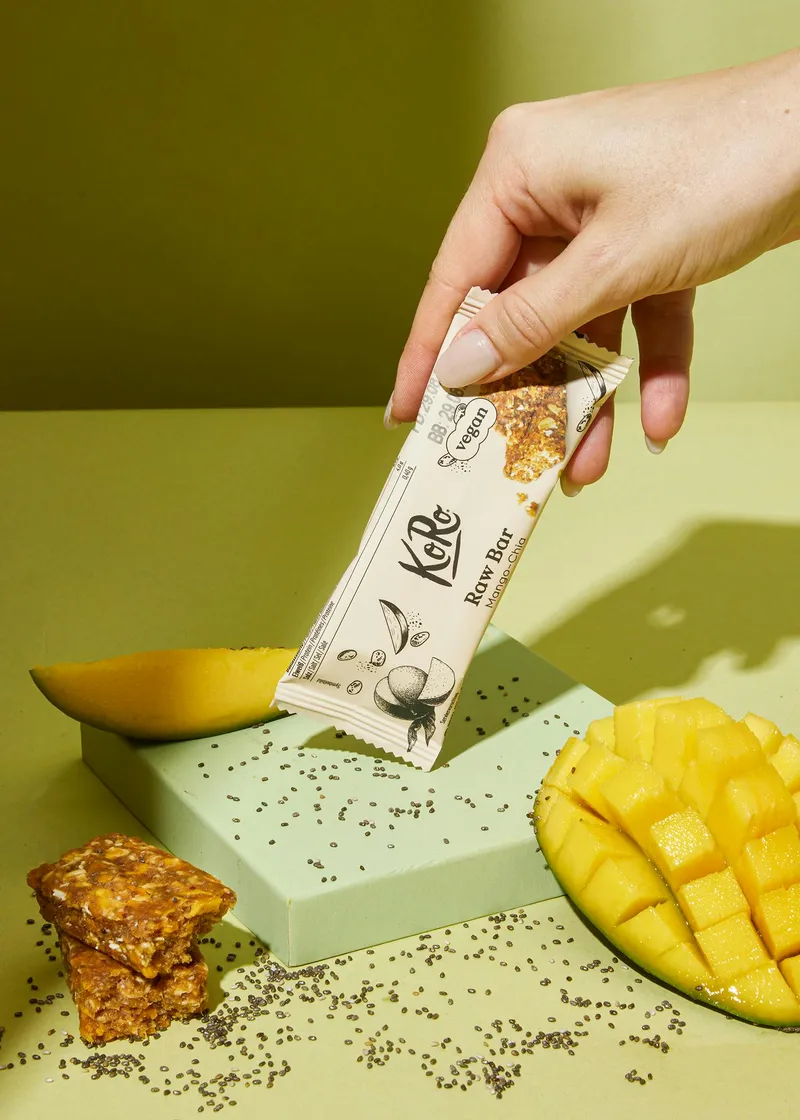 KoRo Raw Bar Mango-Chia 50 g – Produktbild 3 von 5
