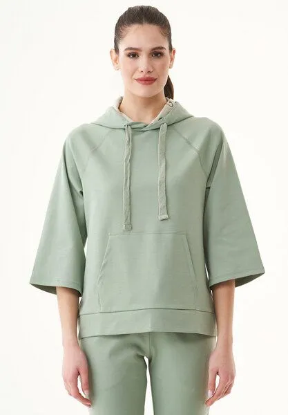 ORGANICATION ORGANICATION 3/4 Arm Kapuzenpullover aus Bio-Baumwolle, Dusty olive, – Produktbild 1 von 3