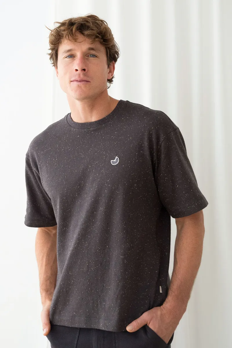 TWOTHIRDS TWOTHIRDS Herren vegan T-Shirt George Bay Dark Sand Neps, Grau, – Produktbild 1 von 2