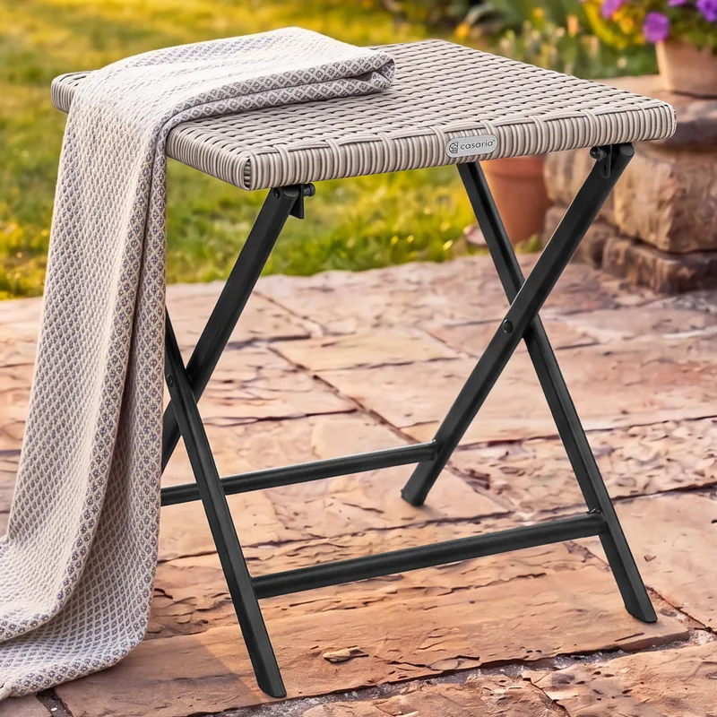 Casaria® Polyrattan Klapphocker Creme 2er-Set 3in1 120kg Belastbarkeit 43x40x44cm klappbar leicht tragbar außen wetterfest – Produktbild 2 von 2