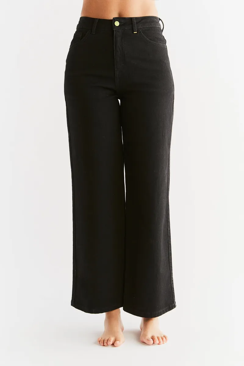 Evermind Evermind Damen vegan Weit Geschnittene Jeans Coal Black, Schwarz, – Produktbild 1 von 2