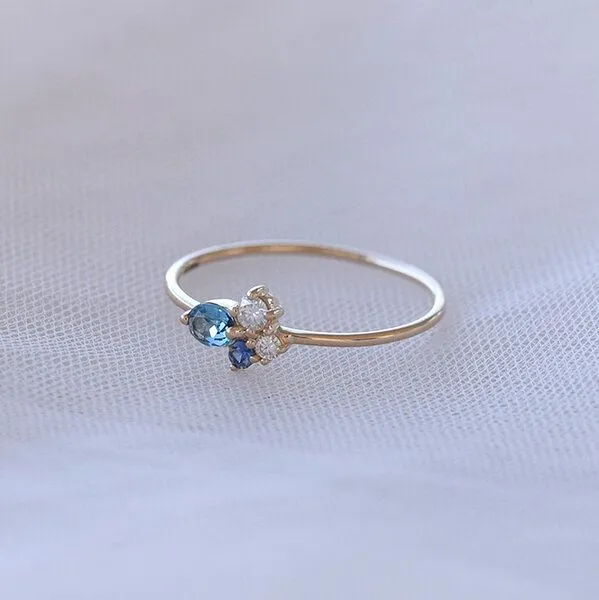 Eppi Eppi Goldener Cluster-Ring mit Topas, Saphir und Moissanit Avah, Weiss, – Produktbild 2 von 4