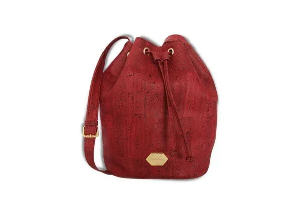 MATES OF NATURE MATES OF NATURE Korktasche Bucket Bag in Red Grape (rot) – Produktbild 2 von 4