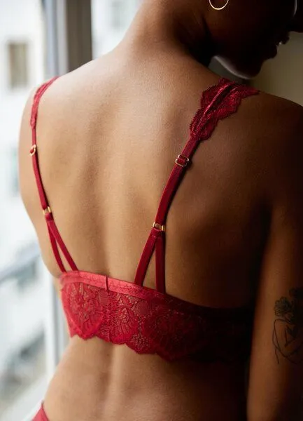 Coco Malou Coco Malou Spitzen Bralette Henrietta mit Pads, Rot, – Produktbild 4 von 4