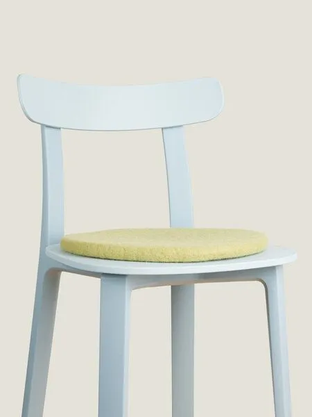 myfelt myfelt Flachfilz Sitzauflage (⌀ 36 cm, 36 x 36 cm), Hellgrün (pitt), – Produktbild 4 von 4