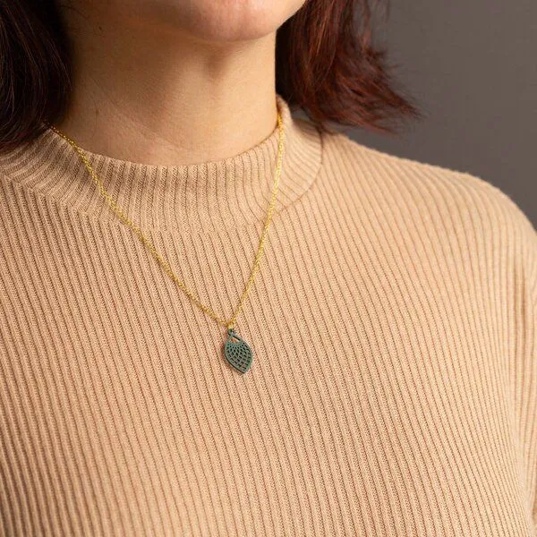 feinformart feinformart Kette mit Holzanhänger 'Leaf', Moosgrün (grün), – Produktbild 3 von 4