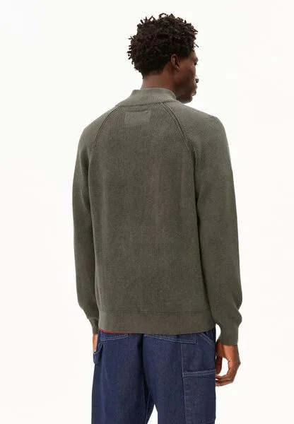 ARMEDANGELS ARMEDANGELS AARTYOM GMT DYE Herren Pullover aus Bio-Baumwolle, Forest pine, – Produktbild 2 von 4