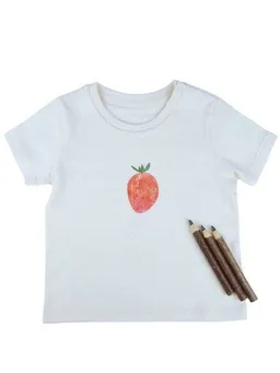 MelaDi Meladi Kinder Baby-Shirt aus Biobaumwolle - Erdbeere auf Natural Raw – Produktbild 1 von 1