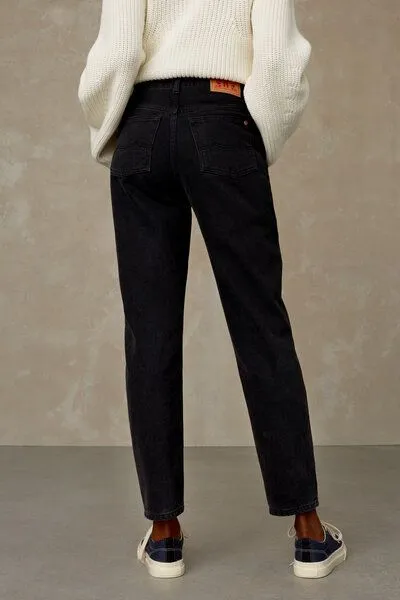 Kings Of Indigo Kings Of Indigo Mom Jeans aus recycelter Baumwolle - Caroline Recycled Black Worn - Schwarz, Schwarz, – Produktbild 4 von 4