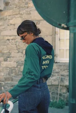 Nénés Nénés Oversize-T-Shirt mit langen Ärmeln aus Baumwolle – Maelle – Produktbild 1 von 1