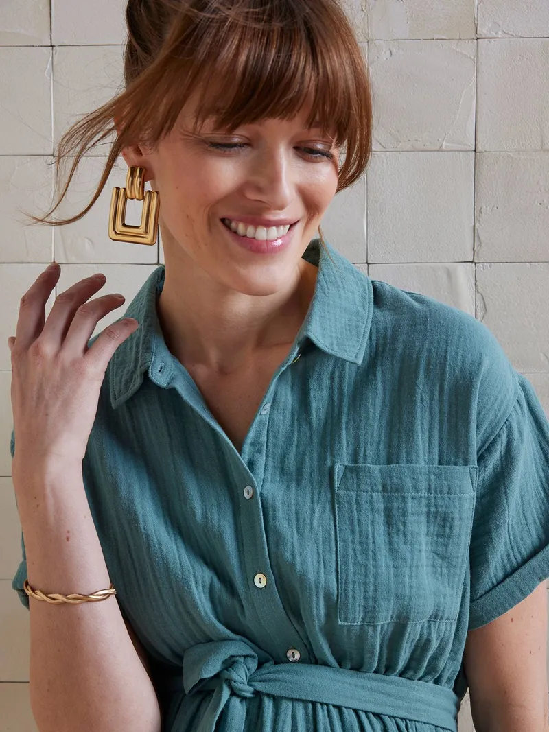 Vertbaudet Kurzer Jumpsuit für Schwangerschaft und Stillzeit aus Musselin, Smaragdgrün, – Produktbild 3 von 4