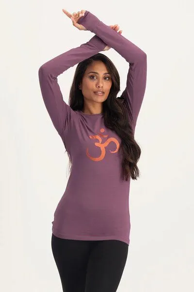 Urban Goddess Urban Goddess Karuna OM Yoga Langarm Shirt, Mauve (lila), – Produktbild 1 von 4