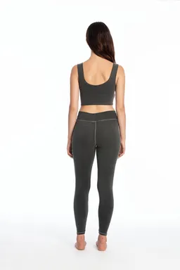 RAVENS VIEW IBIZA RAVENS VIEW IBIZA Damen vegan Yoga Top Anthrazitgrau – Produktbild 1 von 1