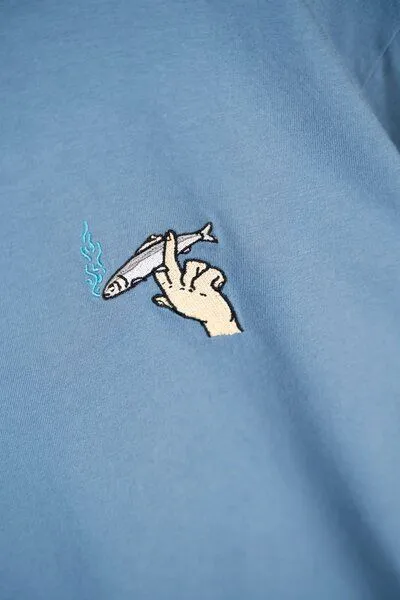 LAKOR LAKOR T-Shirt aus Bio-Baumwolle - Mini Smoking Fish Hand, Bering sea (blau), – Produktbild 4 von 4