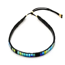 juni juni "Midnight Sky" schwarz blau schimmerndes Tila Armband - handgemacht in Deutschland – Produktbild 1 von 1