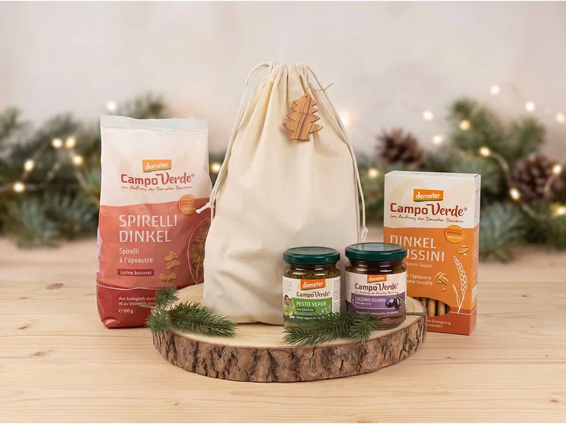 Bio-Geschenkset "Mediterraner Feinschmecker" 5-tlg., mit Pasta, Pesto und Oliven – Produktbild 1 von 1