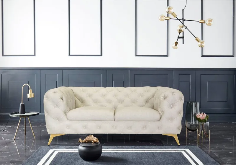 Home affaire Chesterfield-Sofa Glynis, aufwändige Knopfheftung, moderne Chesterfield Optik, Fußfarbe wählbar, Beige, – Produktbild 7 von 8