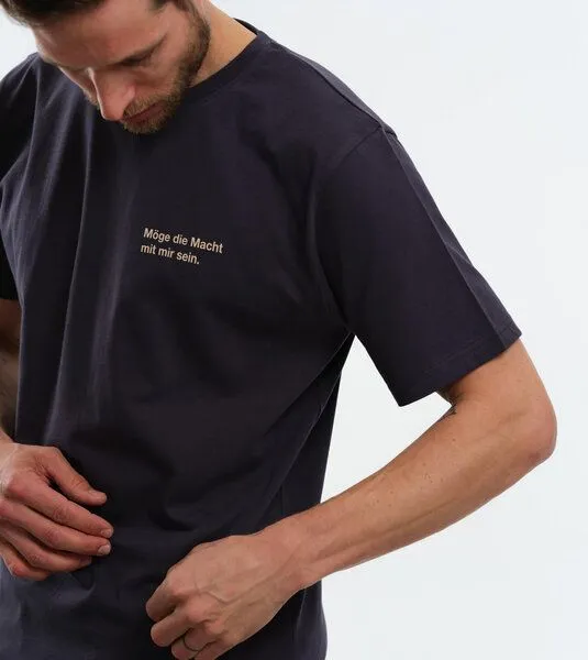 Gary Mash GARY MASH Shirt Möge die Macht mit mir sein. aus Biobaumwolle, Dunkelgrau, – Produktbild 4 von 4
