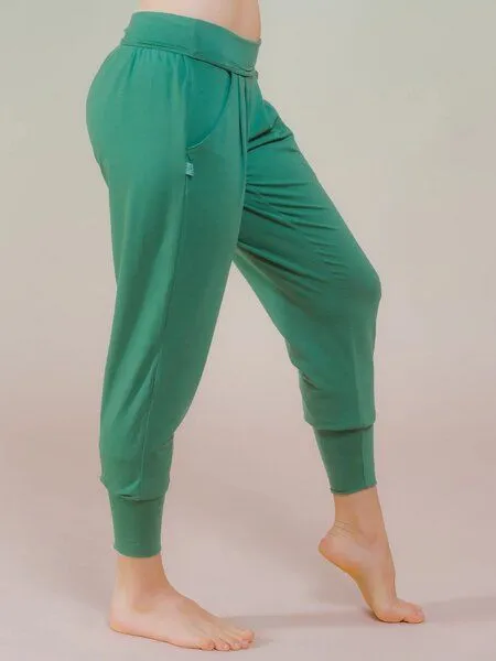 nice to meet me nice to meet me Harem Pant aus TENCEL® mit Biobaumwolle, Avocado, – Produktbild 2 von 4