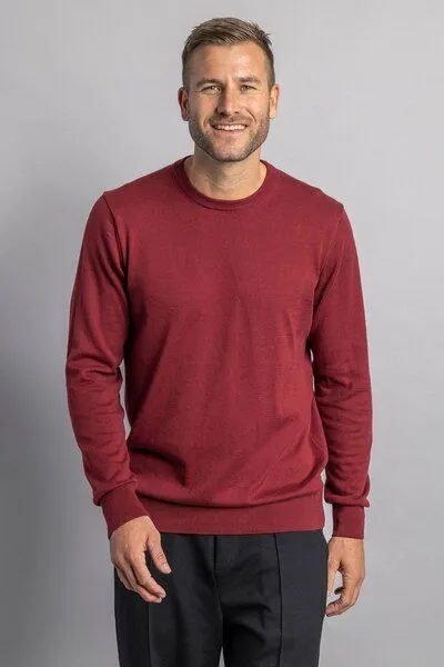 DIRTS dirts Classic Knit Crewneck, Royal burgundy, – Produktbild 3 von 4