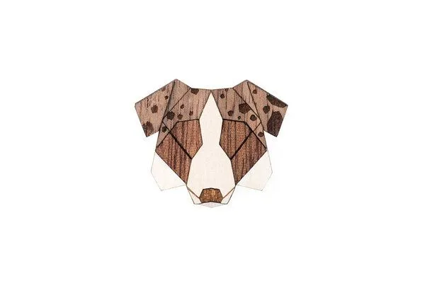 BeWooden BeWooden Brosche aus Holz Australian Shepherd Dog – Produktbild 4 von 4