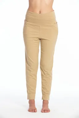 RAVENS VIEW IBIZA RAVENS VIEW IBIZA Damen vegan Yogahose Goa Kamel Gelb – Produktbild 1 von 1