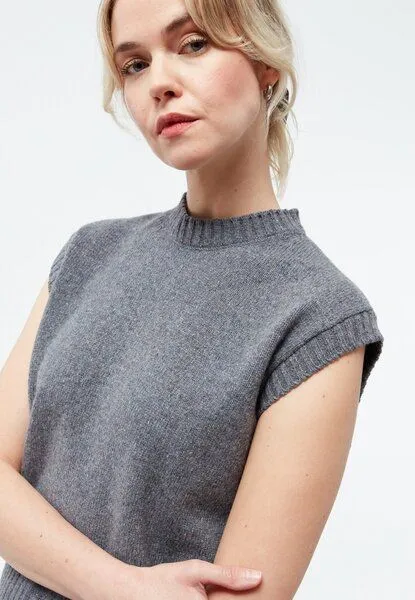 Givn Berlin Givn Berlin Pullunder GBLENI aus recycelter Wolle, Mid grey, – Produktbild 4 von 4