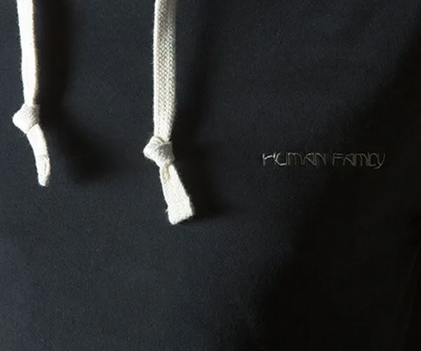 Human Family Hoodie aus Bio-Baumwolle "Enjoy Basic" von Human Family – Produktbild 1 von 4