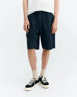 thinking mu thinking mu Gestreifte Shorts Modell: Gasper – Produktbild 1 von 1