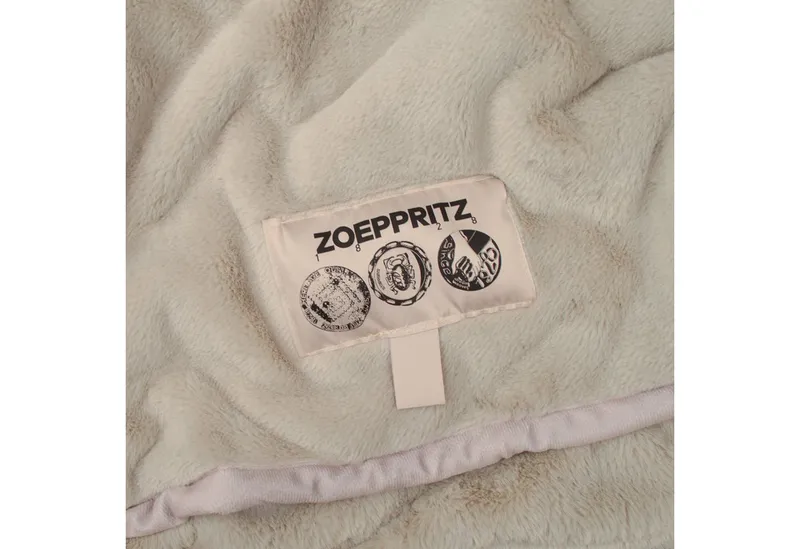 Wohndecke The Blanket, extra weiche Kuscheldecke, schlichtes Design, ZOEPPRITZ1828, Extra weiche Decke aus recyceltem Polyester, Weiß, – Produktbild 2 von 2