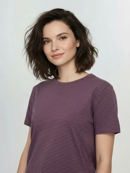 GreenBomb GREENBOMB Basic Nova - Kastiges T-Shirt aus Bio-Baumwolle / GOTS / Fair & Vegan, Lila (moorberry stripes), – Produktbild 2 von 4