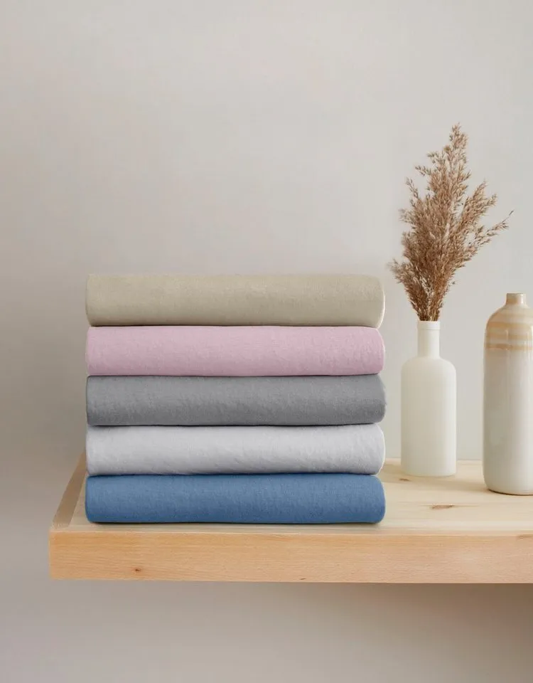 OTTO home Spannbettlaken MATILDA Jersey 160 g/m², 97% Bio-Baumwolle 3% Elasthan, Bettlaken, Jersey, Gummizug: rundum, (1 Stück), Bettlaken Bio-Baumwolle, für Matratzen bis 30cm Höhe, perfekter Sitz, Weiß, – Produktbild 2 von 4
