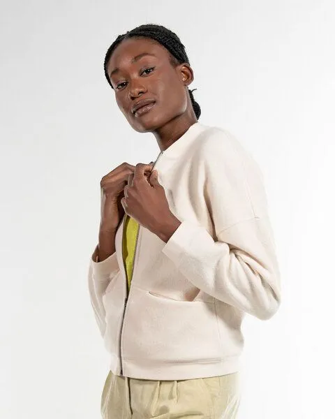 Alma & Lovis Alma & Lovis Blouson-Jacke aus flauschigem Bio-Baumwoll-Fleece | Teddy Jacket, Auster (beige), – Produktbild 3 von 4