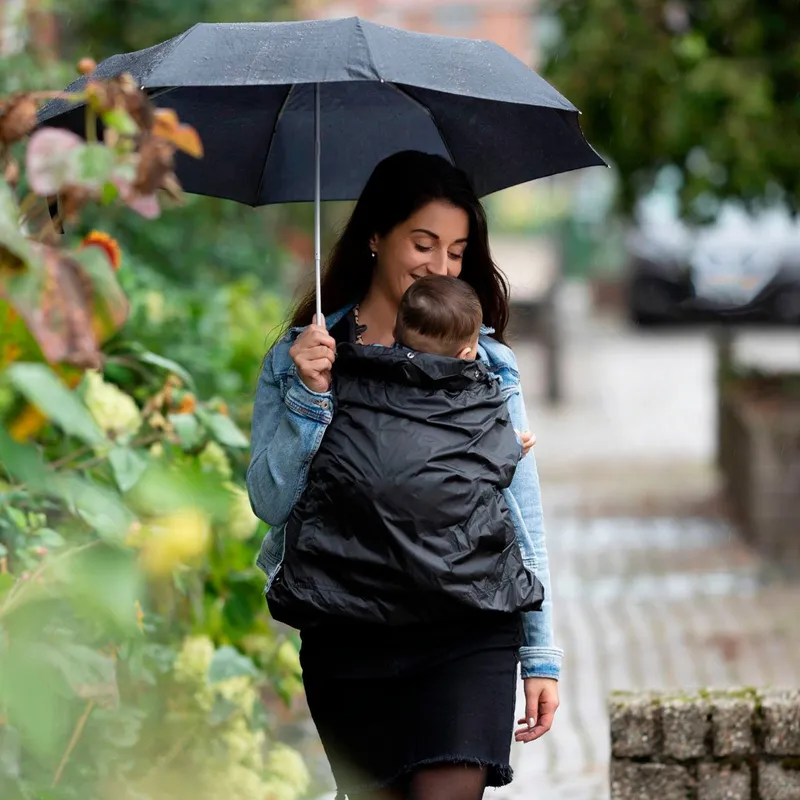Hoppediz Hoppediz® Tragecover Regencover für Babytragen und Tragetücher, Schwarz, – Produktbild 2 von 3