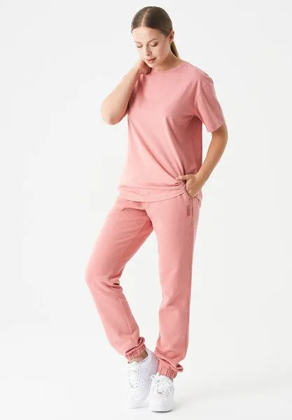 ORGANICATION ORGANICATION ESSENTIALS-TILLO-Unisex Basic T-Shirt aus Bio-Baumwolle, Blush, – Produktbild 2 von 4