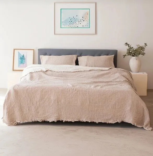 Sandiik Sandiik Bio-Musselin Wohndecke – Double Face – Made in Stuttgart, Graubeige/beige, – Produktbild 3 von 4
