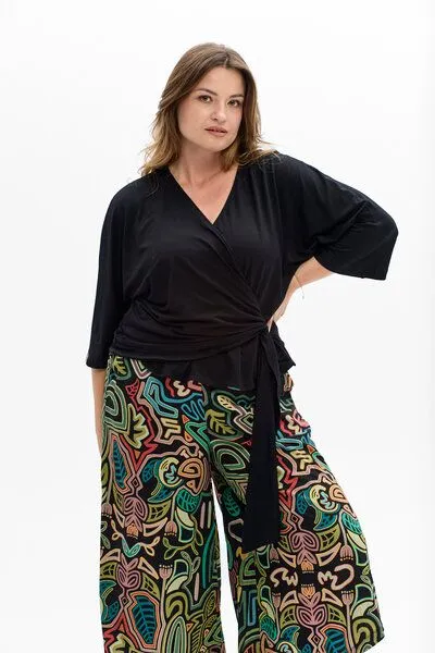 KOKOworld KOKOworld Damen Bluse Lena aus Viskose EcoVero, Black (schwarz), – Produktbild 1 von 4