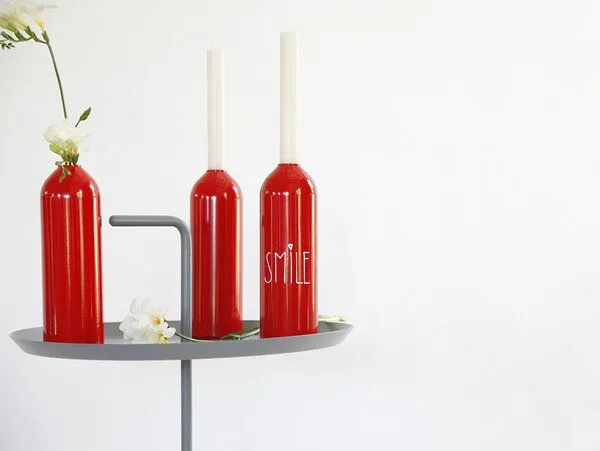 werkvoll by Lena Peter werkvoll by Lena Peter Nachhaltiger Kerzenhalter/Vase FIRE - rot - aus recycelten Feuerlöschern – Produktbild 2 von 7