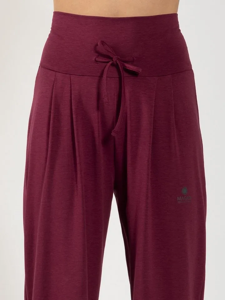 Magadi Magadi Yogahose Florence aus weichem Naturmaterial, Rot, – Produktbild 2 von 5