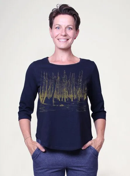 Peaces.bio - handbedruckte Biomode Peaces.bio - handbedruckte Biomode Dreiviertelarm-Shirt Woodland, Navy, – Produktbild 2 von 2