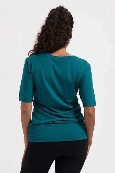 Urban Goddess Urban Goddess Dry Fit Yoga Shirt Kami, Seamoss (grün), – Produktbild 3 von 4