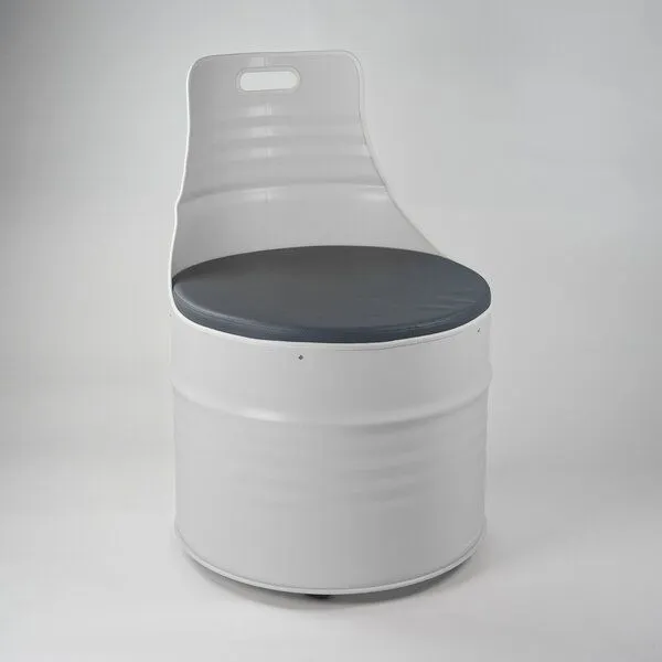 Lockengelöt Lockengelöt Sessel aus einem Hamburger Ölfass, Weissweiss, – Produktbild 1 von 2